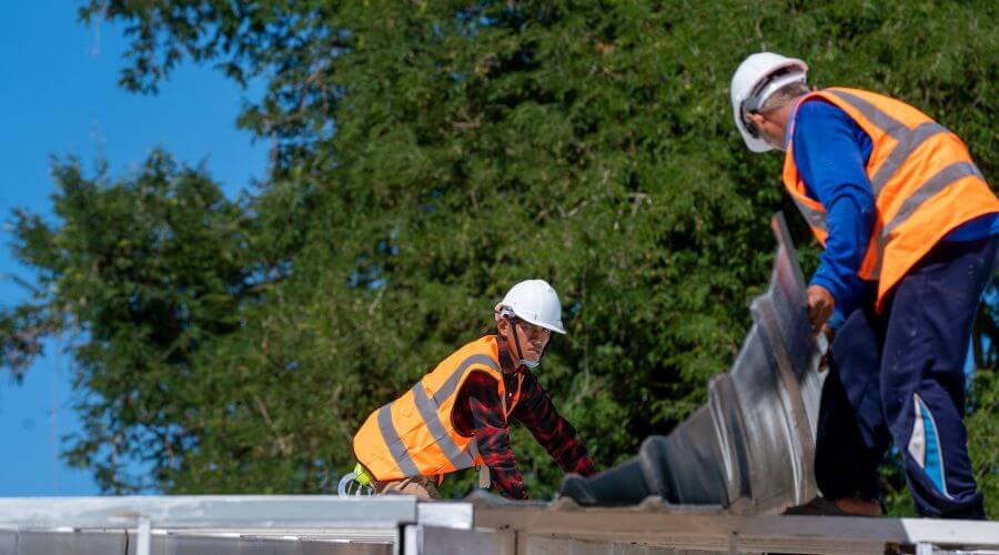 Expert top industrial roofings services in Highland, KS